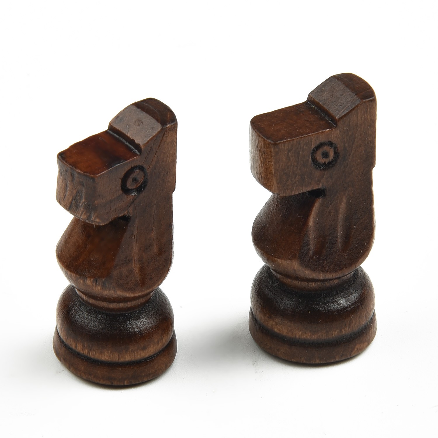 Chess Set Wooden - 32個の木製チェスセット、手作りの外観とバランスの取れた重量で、ゲームプレイ中の信頼性の高いパフォーマンスを実現
