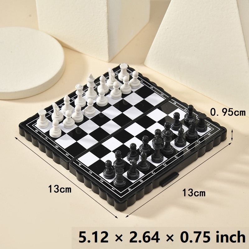 ミニポータブル磁気チェスセット折りたたみチェス盤プラスチック - Magnetic Travel Chess のレビューと価格