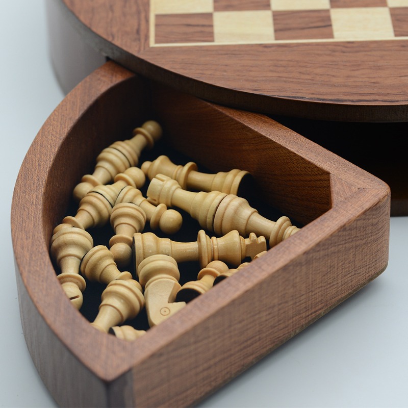 丸型無垢材磁気チェスゲームセット、回転式引き出しと持ち運び可 - Magnetic Travel Chess のレビューと価格