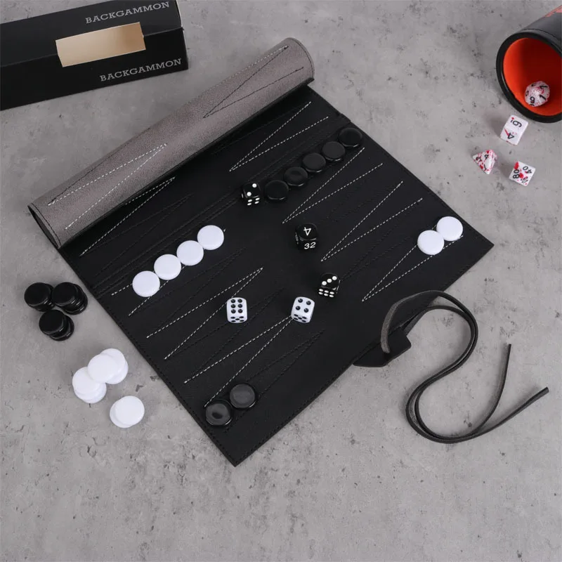 ロールアップバックギャモンセットポータブルトラベルボードゲー - Board Game Operation のレビューと価格