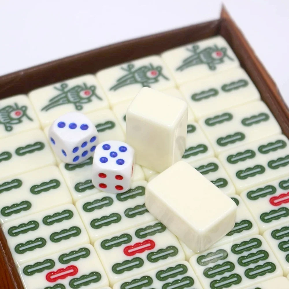 中国風ボードゲーム 家族の余暇に最適 中国麻雀ゲームセット  - Board Game Mahjong のレビューと価格